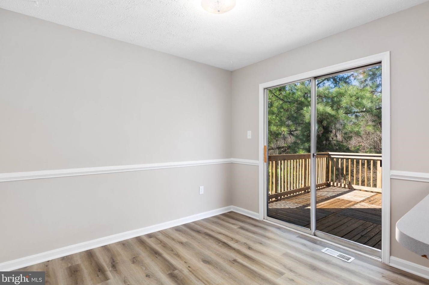 812 Kings Crest Dr, Stafford VA  22554-7739 exterior