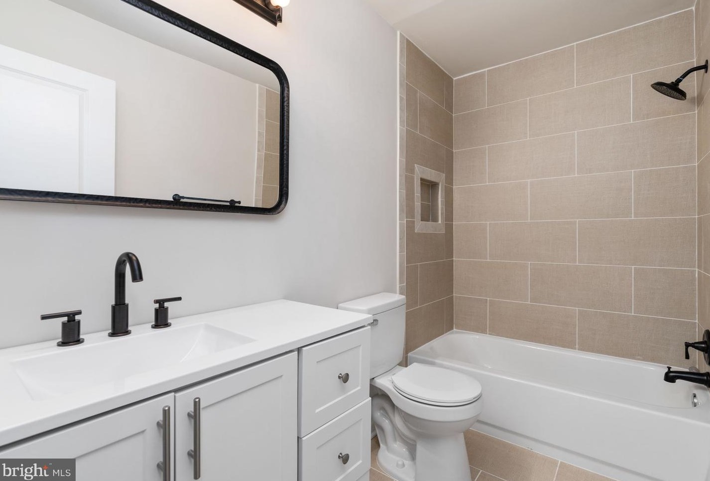 22 Coventry Ct, Fredericksburg VA  22405-2759 exterior