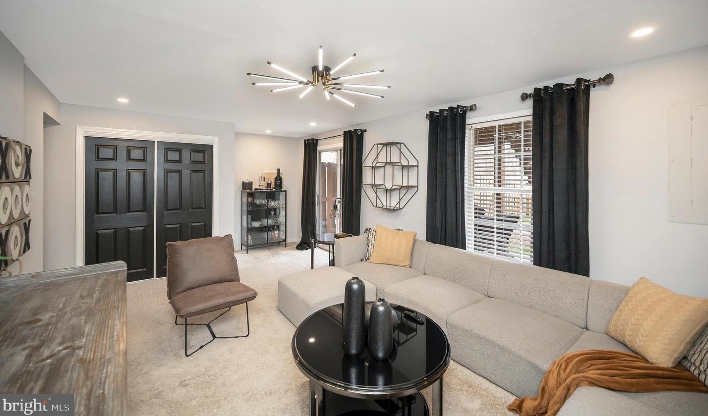 102 Park Brook Ct, Stafford VA  22554-7881 exterior