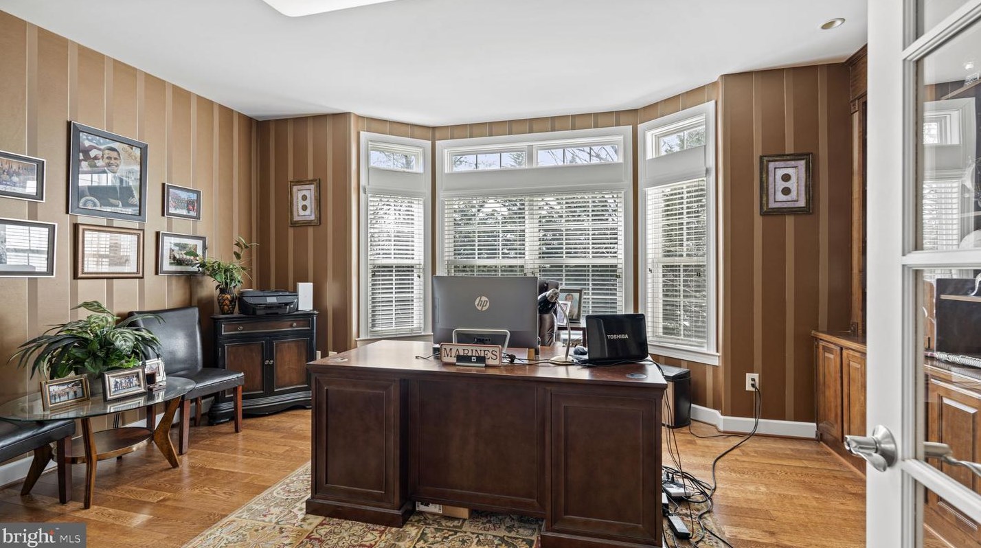 2 Towering Oaks Dr, Fredericksburg VA  22405-8732 exterior