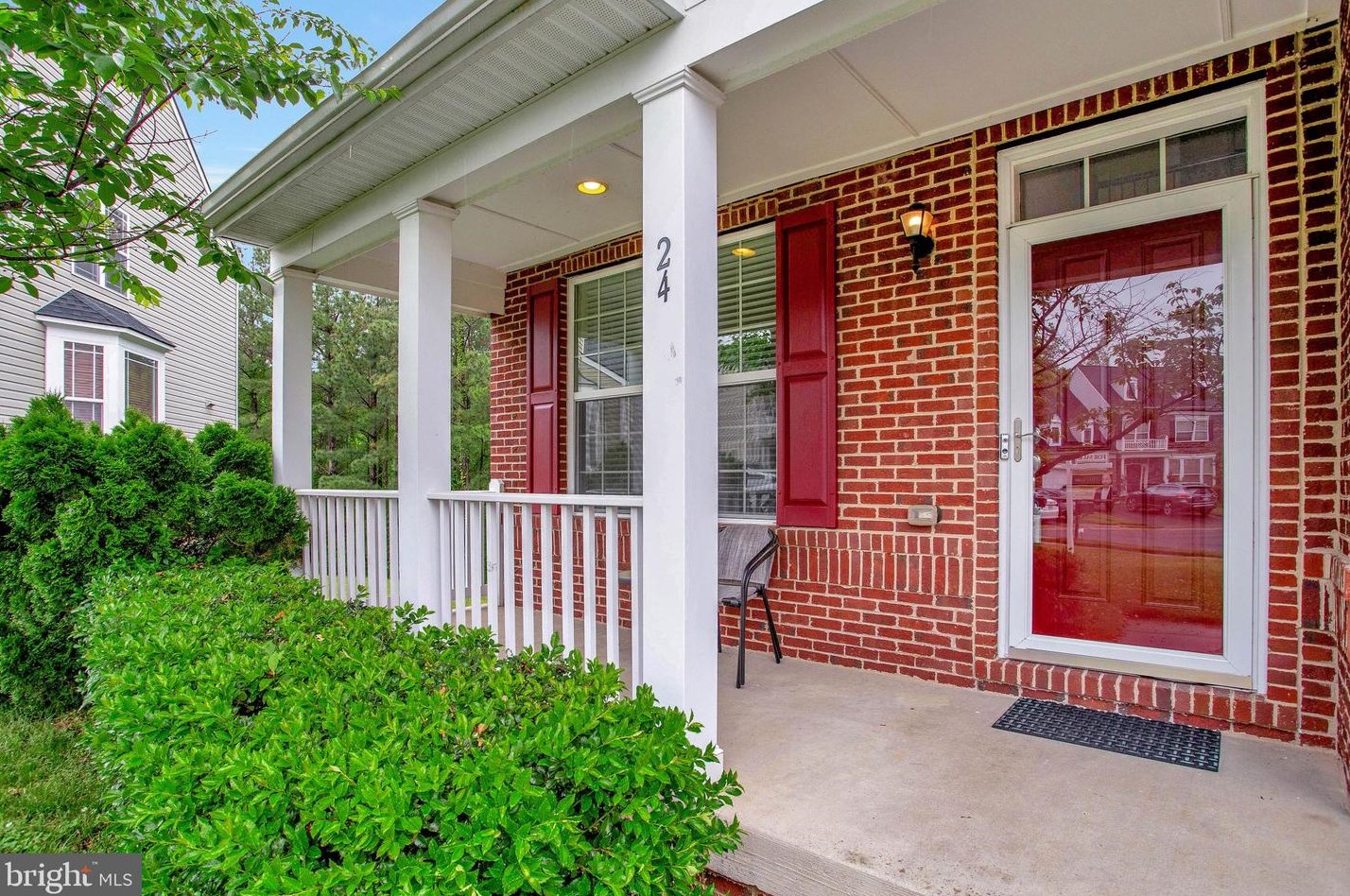 24 Aster Ln, Stafford VA 22554-5044 exterior