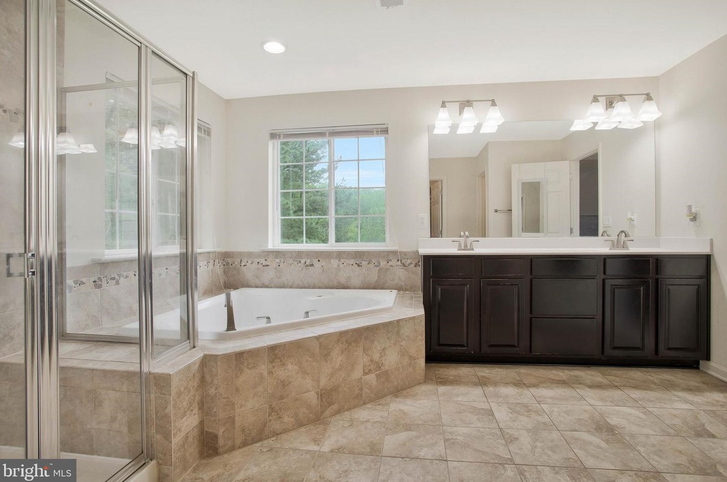 24 Aster Ln, Stafford VA 22554-5044 exterior