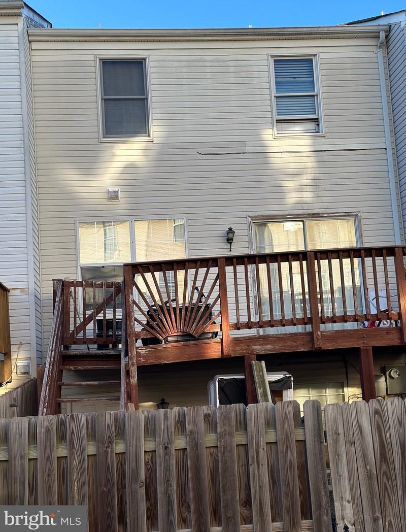 114 Mayfair Pl, Stafford VA 22556-4589 exterior