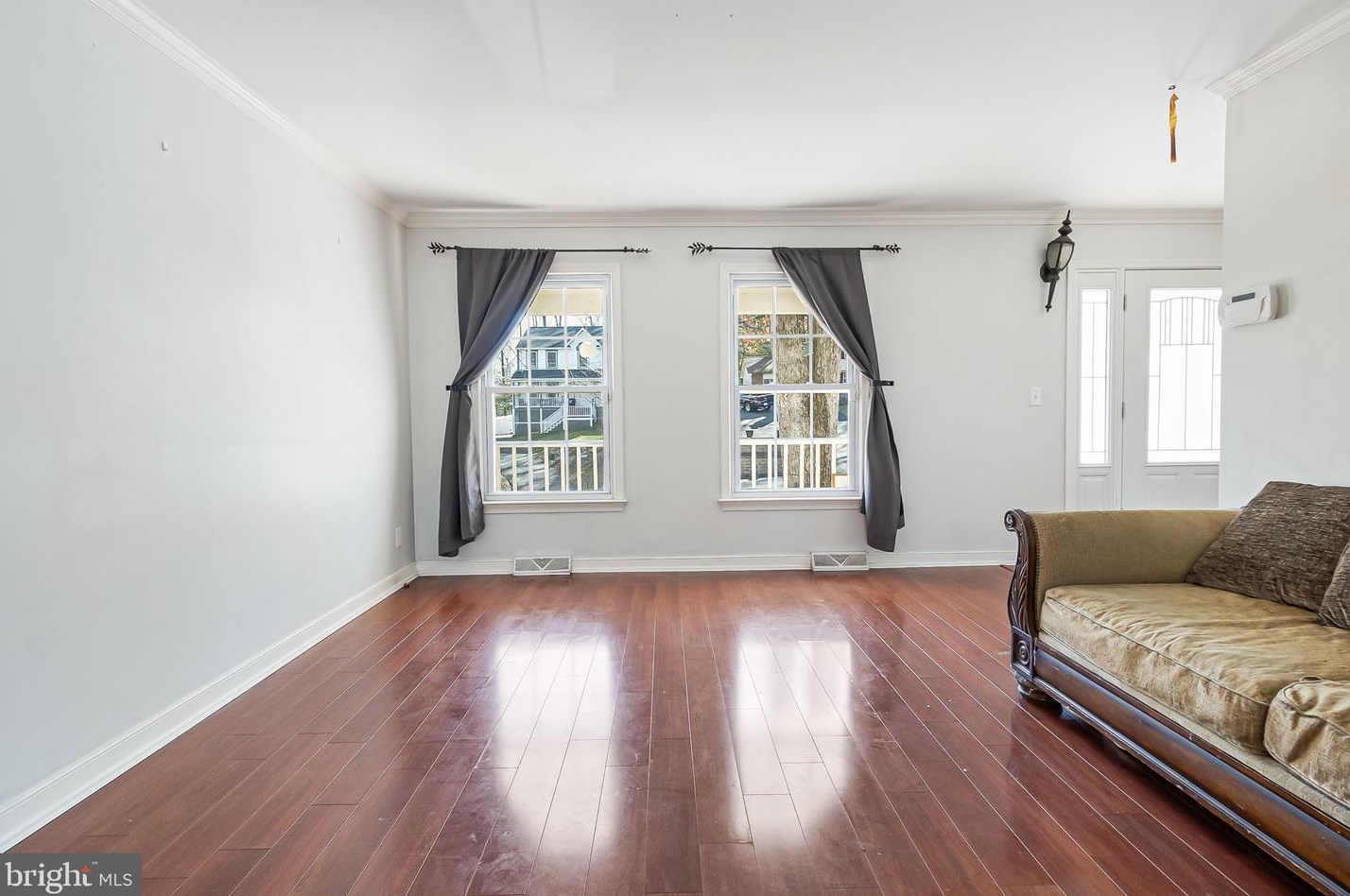 1024 Isabella Dr, Stafford VA  22554-2021 exterior