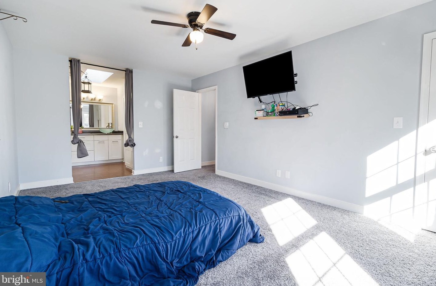 1024 Isabella Dr, Stafford VA  22554-2021 exterior