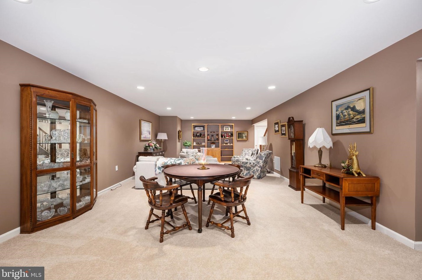 2 Linden Dr, Fredericksburg VA  22406-7494 exterior