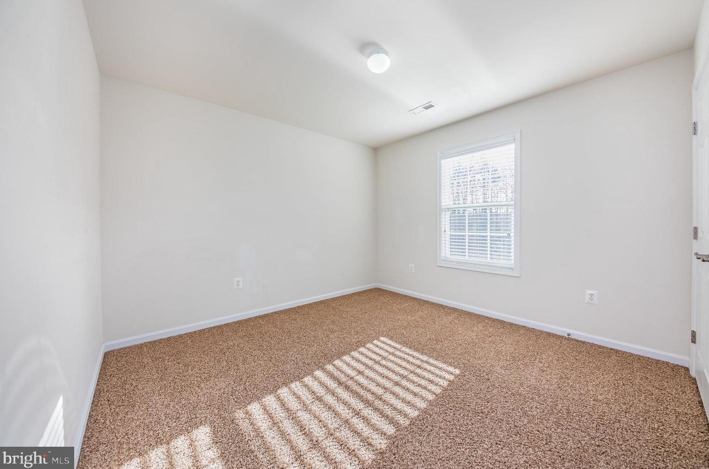 35 Fountain Dr, Stafford VA  22554-7298 exterior