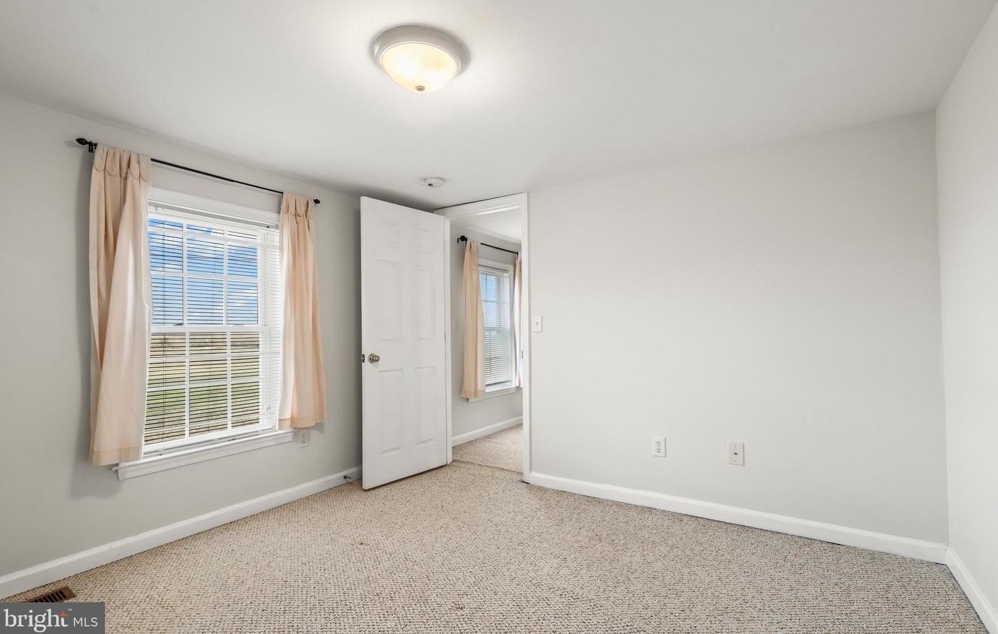 482 Caisson Rd, Fredericksburg VA  22405-3900 exterior