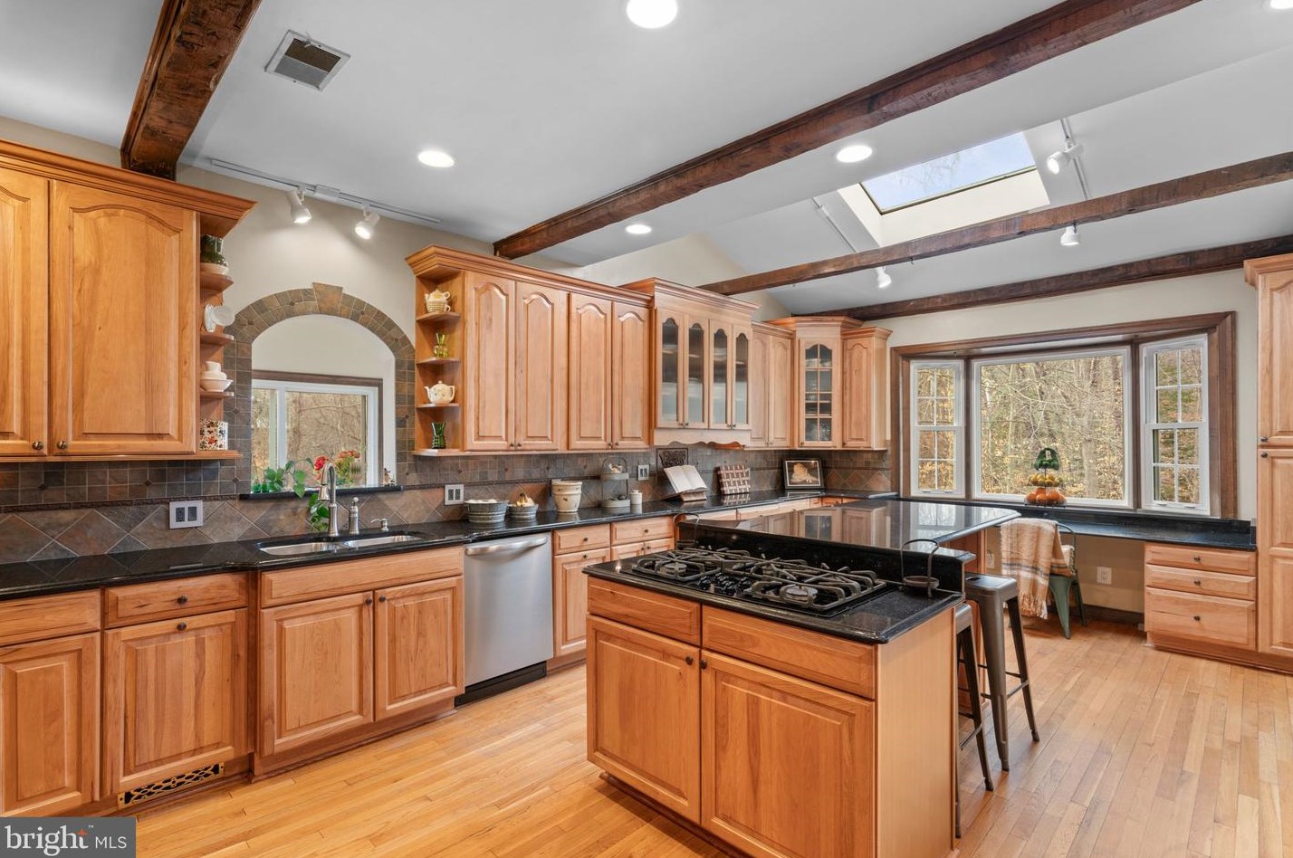 601 Lendall Ln, Fredericksburg VA  22405-2330 exterior