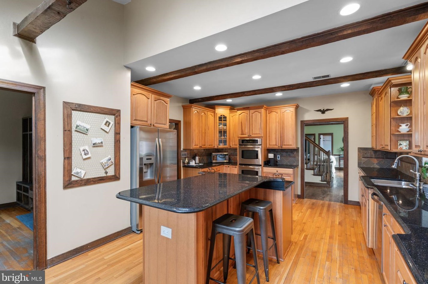 601 Lendall Ln, Fredericksburg VA  22405-2330 exterior