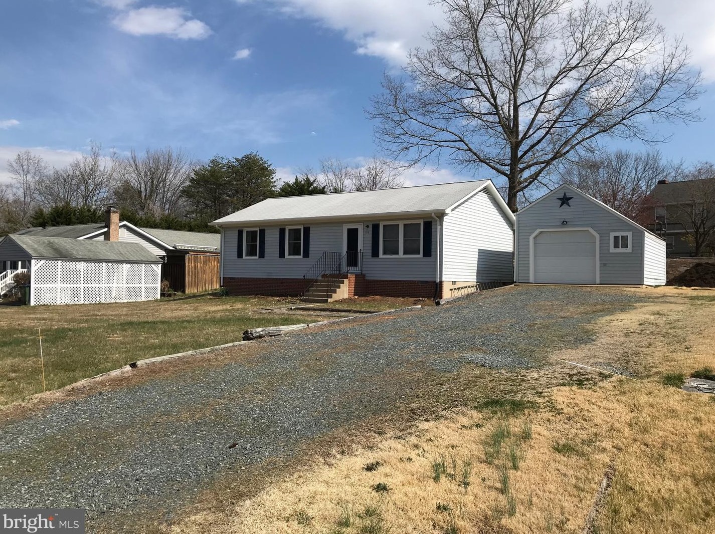 133 Debra Dr, Stafford VA  22556-1417 exterior