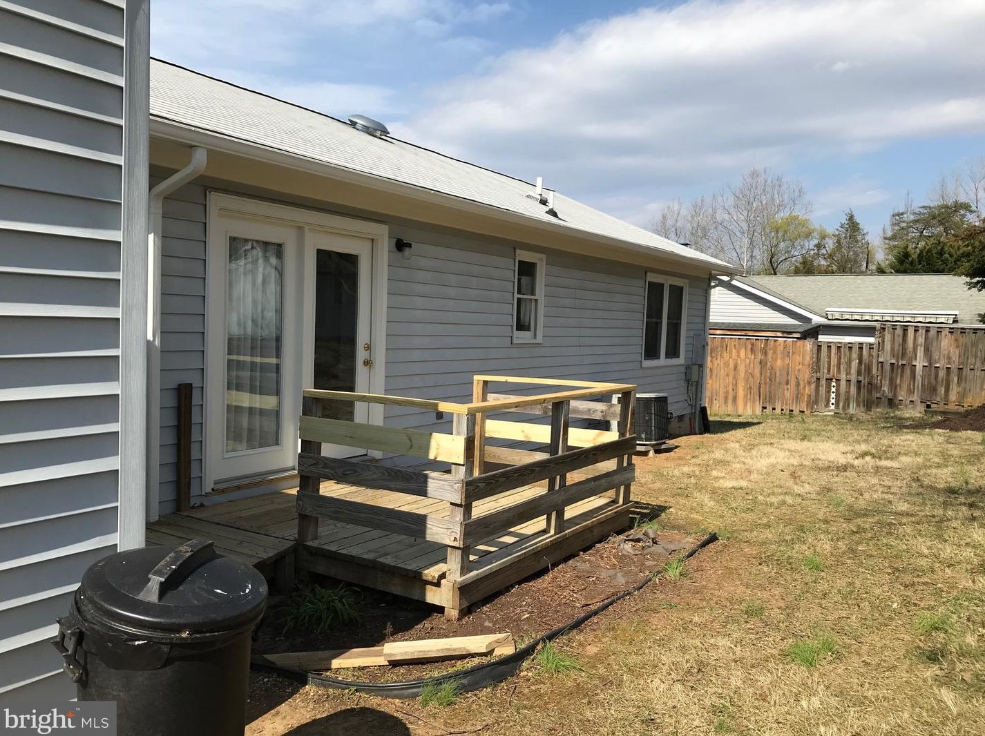 133 Debra Dr, Stafford VA  22556-1417 exterior