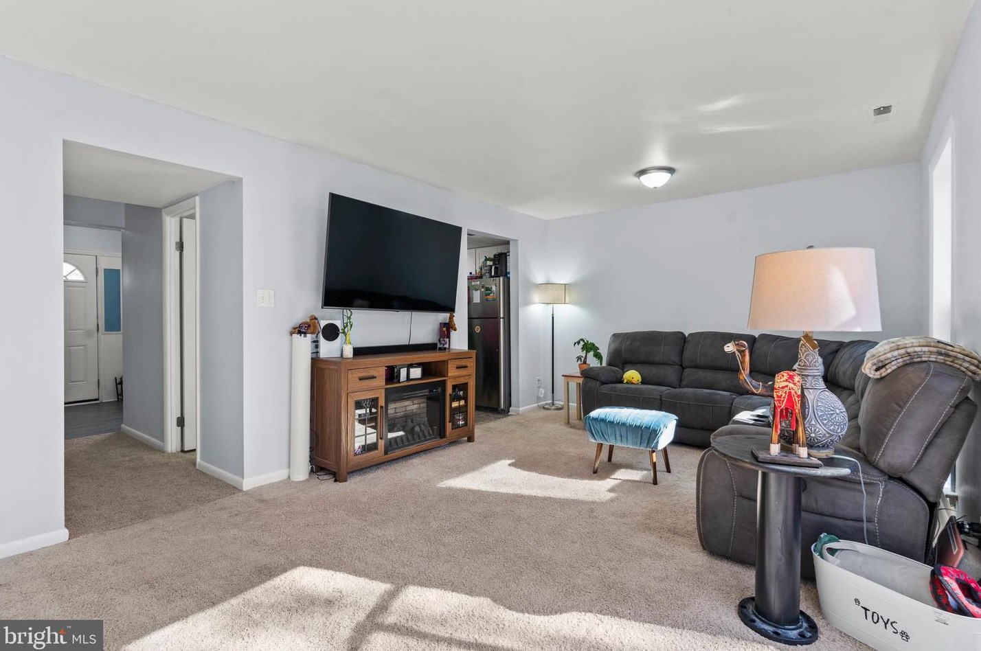 92 Chestnut Dr, Stafford VA 22554-5060 exterior