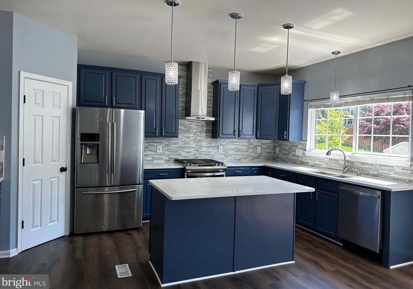 5 Alex Ct, Fredericksburg VA  22406-7480 exterior