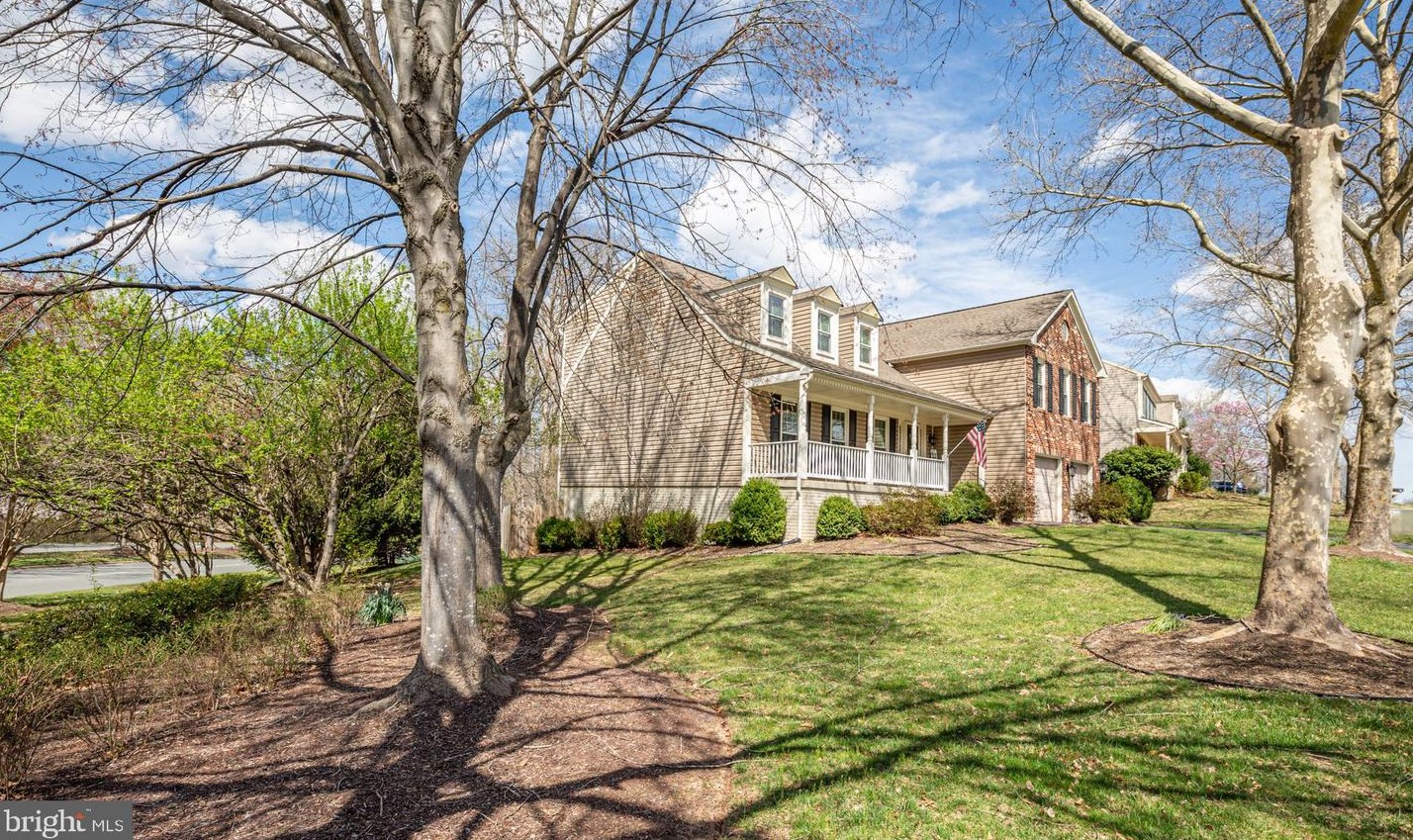 1 New Bedford Ct, Stafford VA  22554-7524 exterior