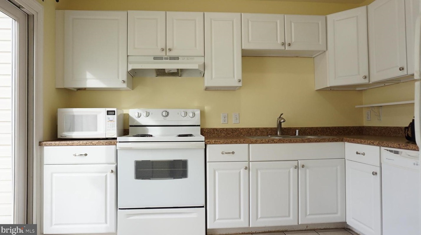 605 Madison Ct, Stafford VA  22556-9070 exterior