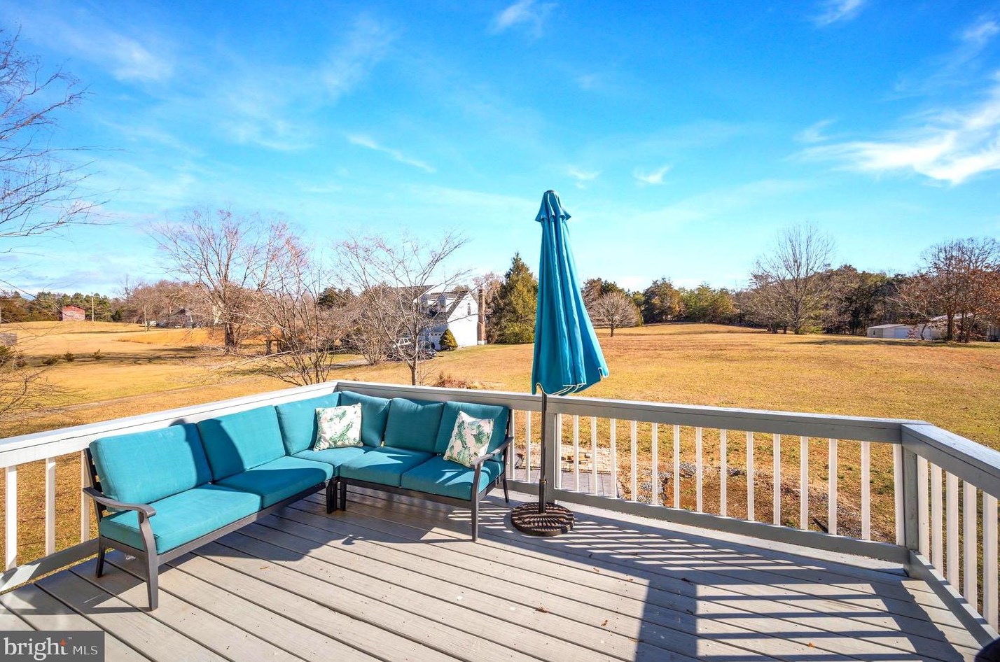 83 Autumn Dr, Stafford VA  22556-6263 exterior