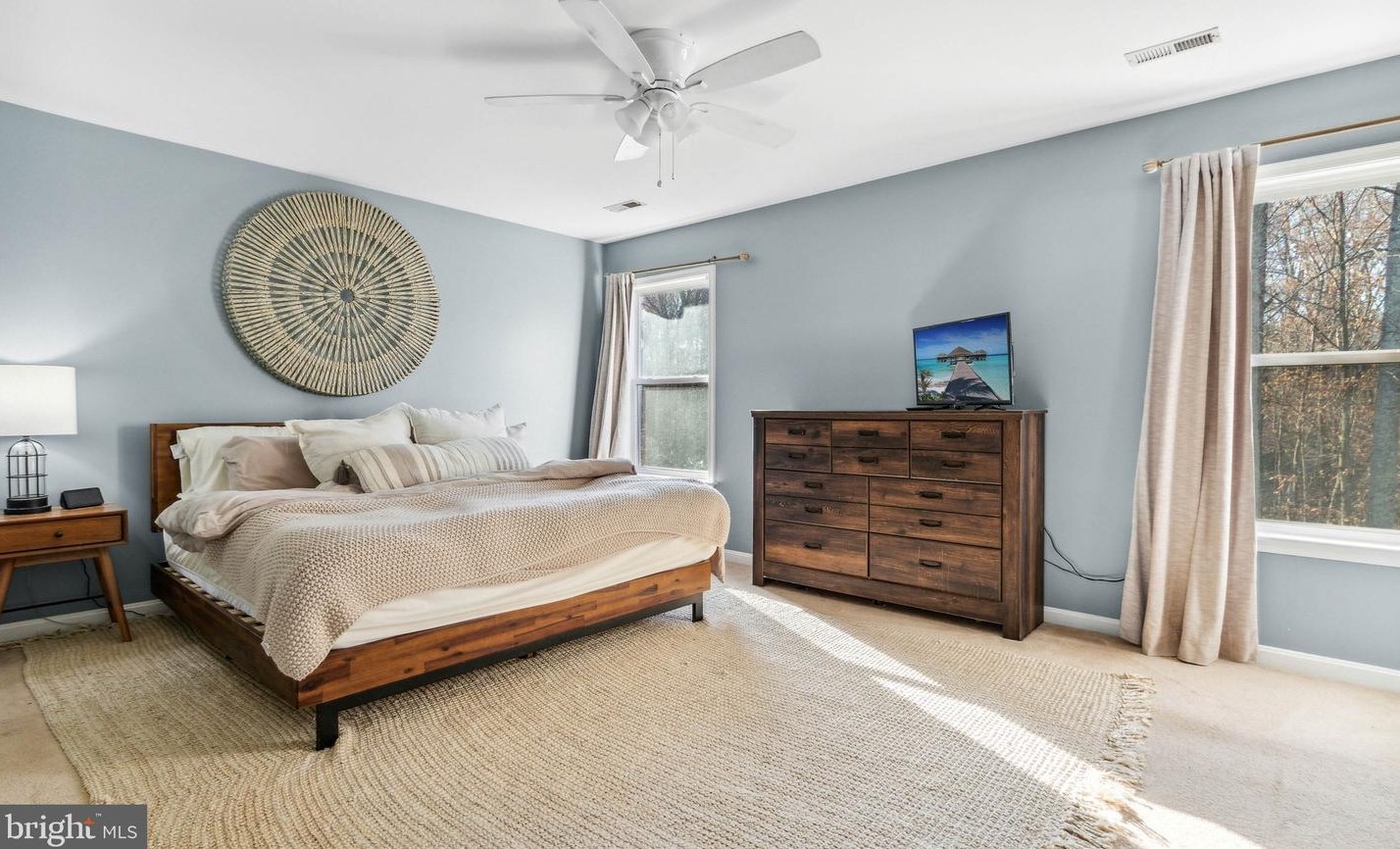 114 Hamlin Dr, Fredericksburg VA  22405-3371 exterior