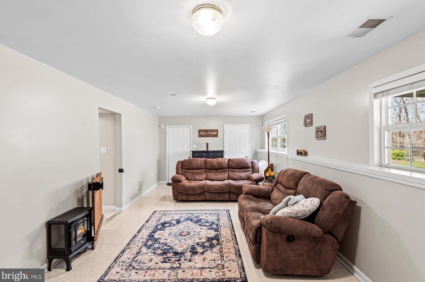 19 Acacia Ct, Fredericksburg VA  22405-2131 exterior