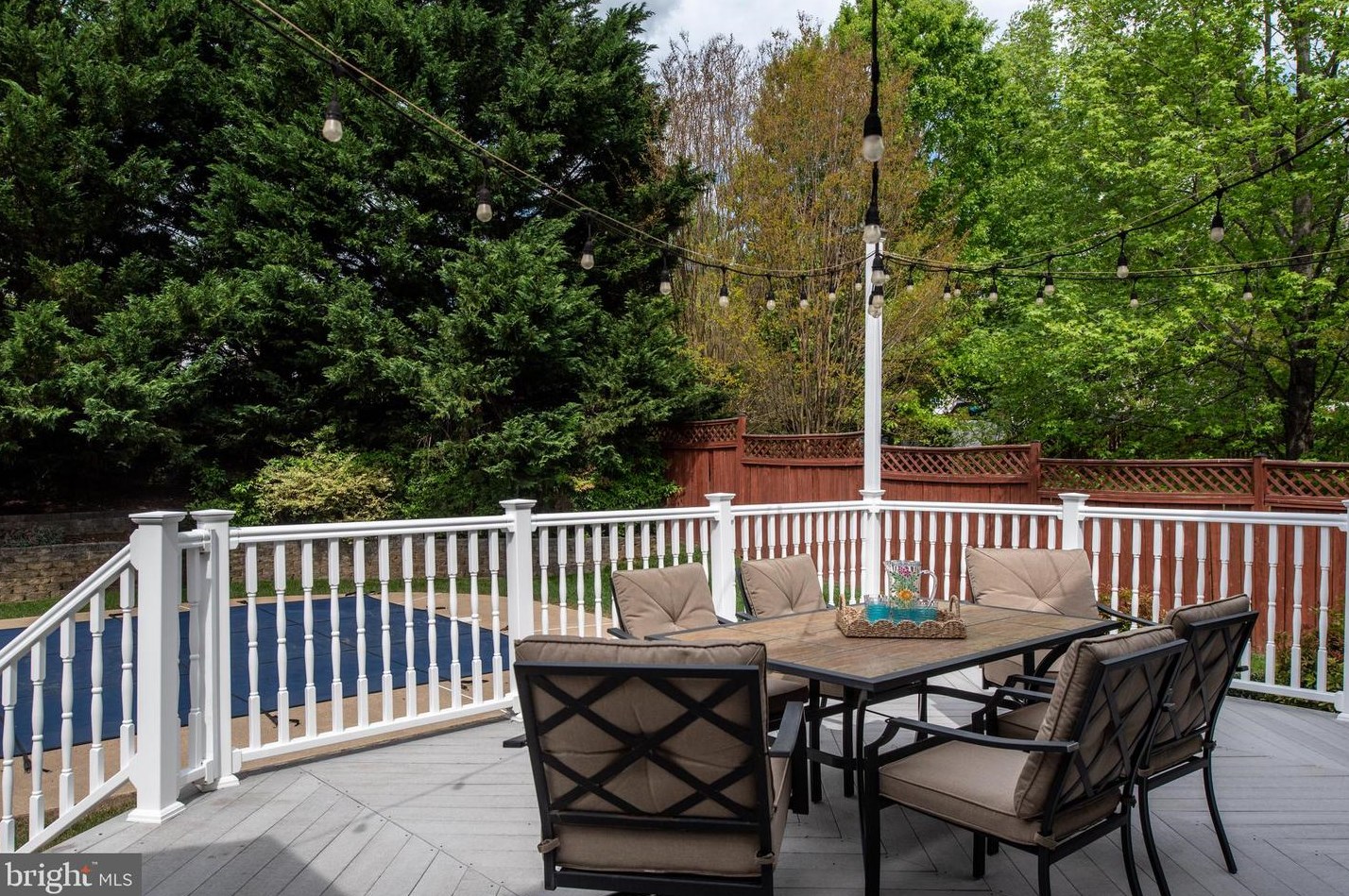 2 Kinross Dr, Stafford VA 22554-6579 exterior