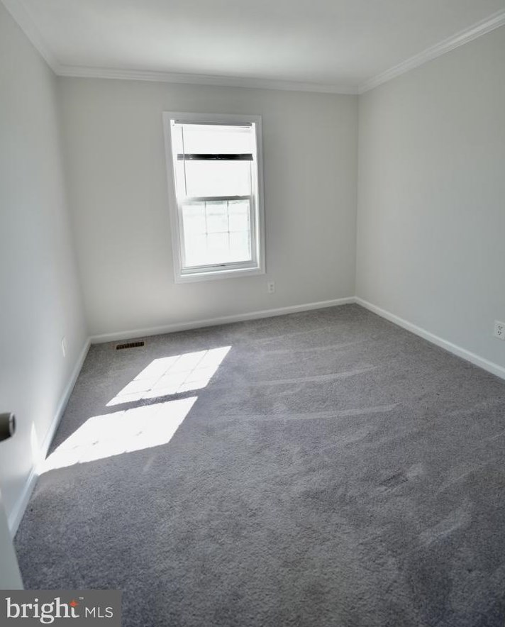 109 Falkirk Ct, Fredericksburg VA  22406-6400 exterior