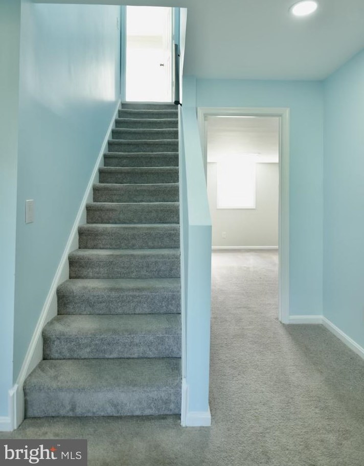109 Falkirk Ct, Fredericksburg VA  22406-6400 exterior