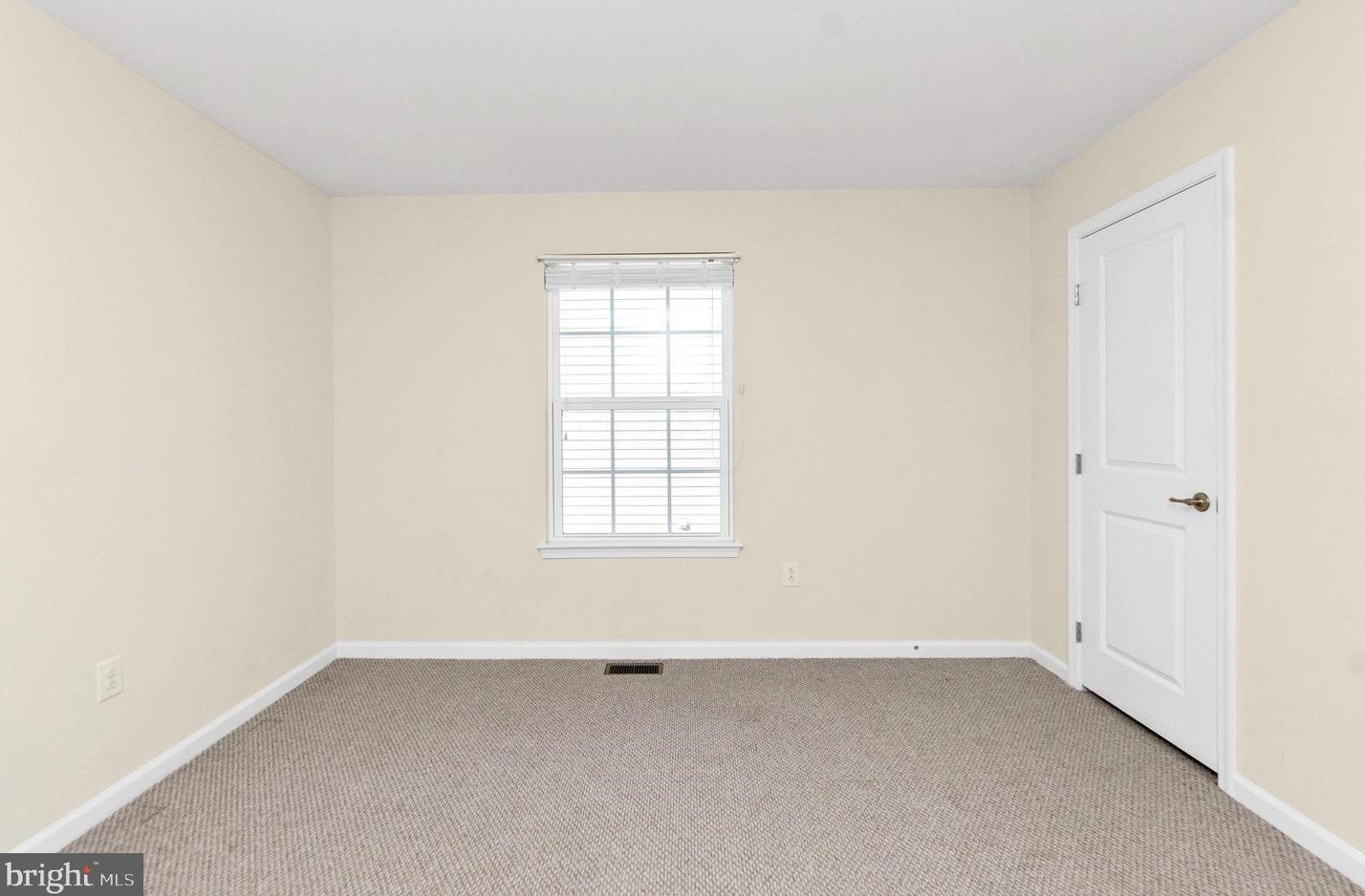 15 Clear Spring Ln, Fredericksburg VA  22405-2696 exterior