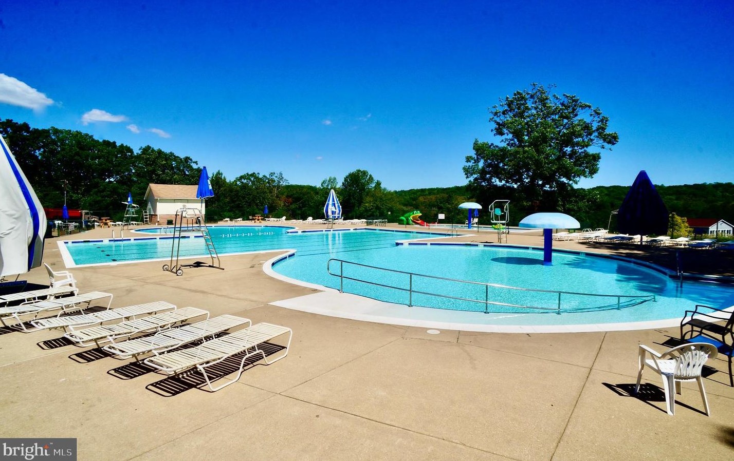 2023 State Room Dr, Stafford VA  22554-2321 exterior