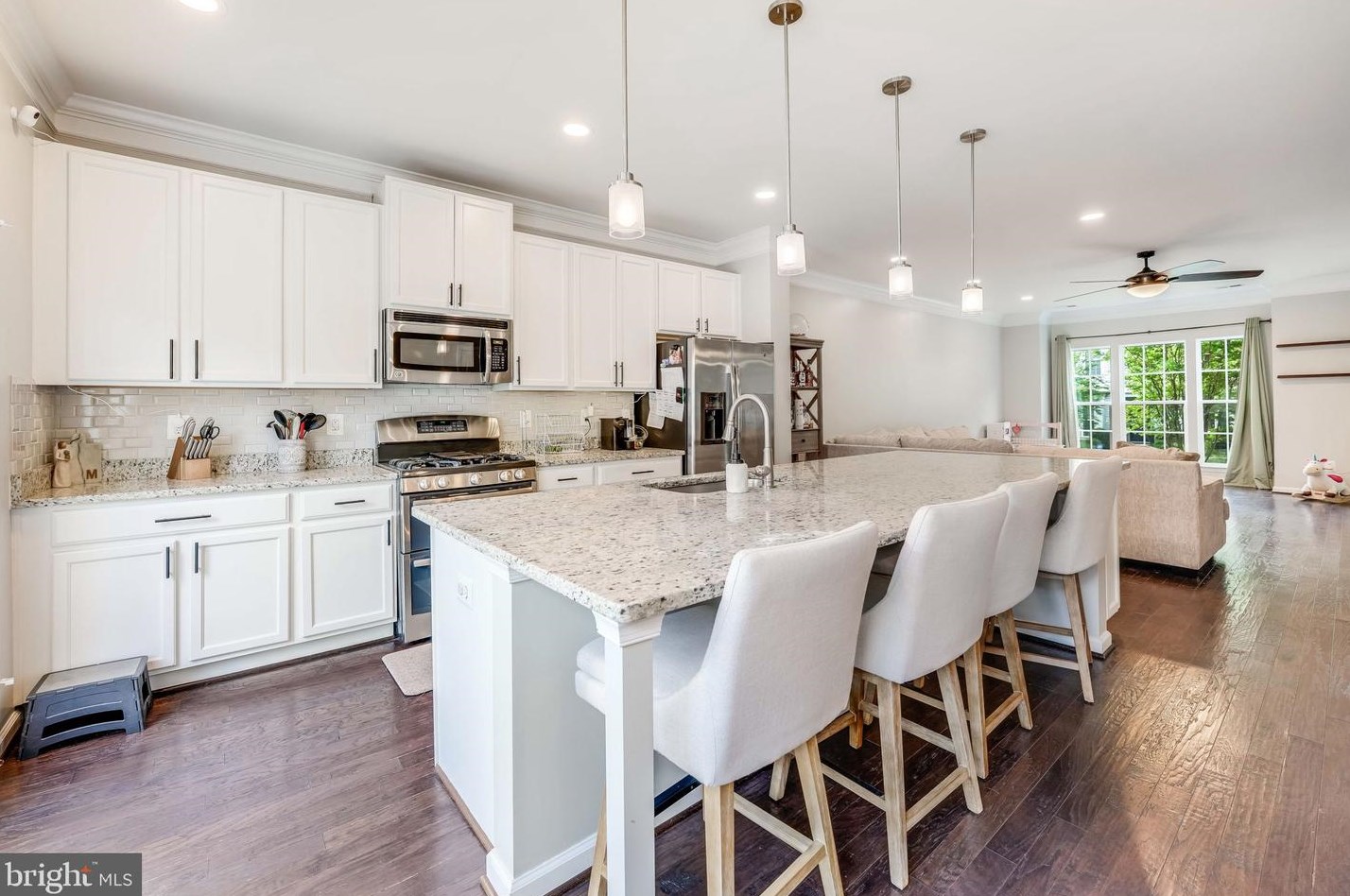 205 Almond Dr, Stafford VA 22554 exterior