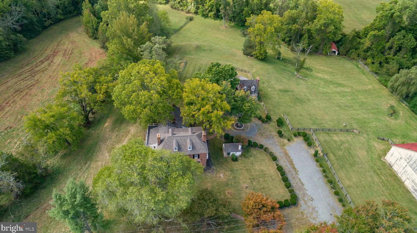 1791 Warrenton Rd, Fredericksburg VA  22406-4909 exterior