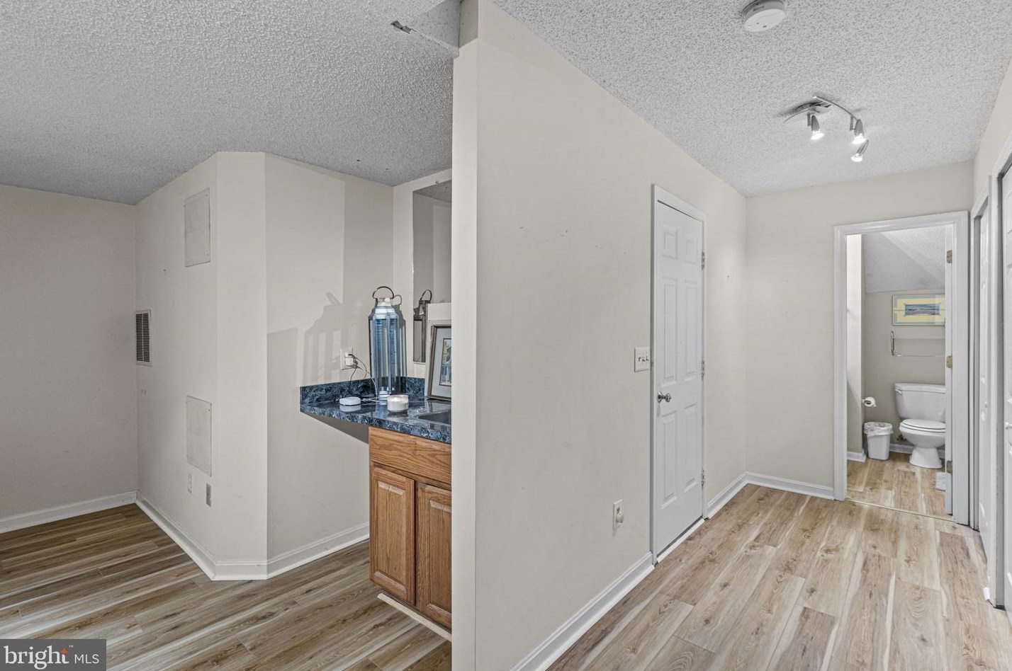 401 Shaw Ct, Fredericksburg VA  22405-2664 exterior