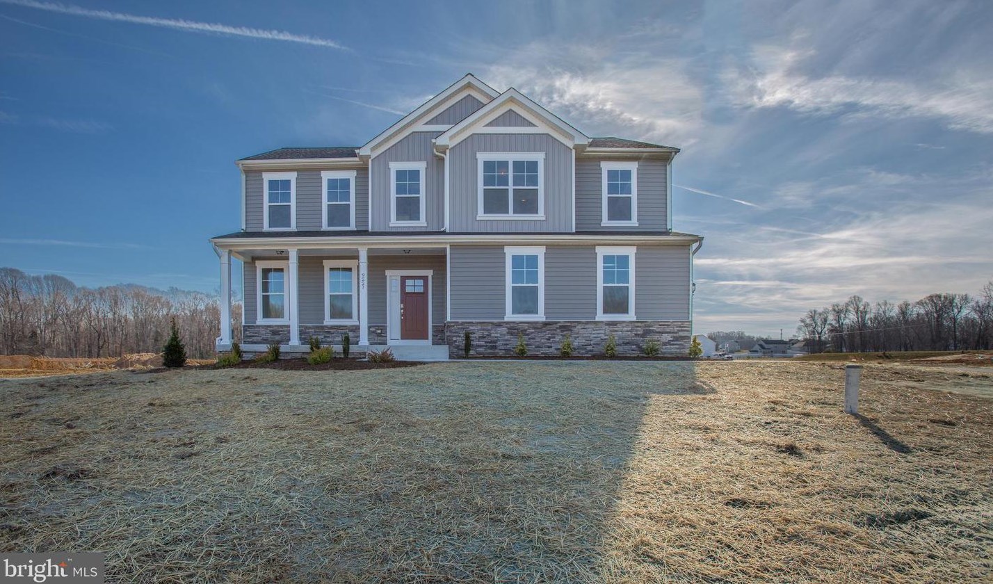 2107 Warrenton Rd, Fredericksburg VA  22406-4825 exterior