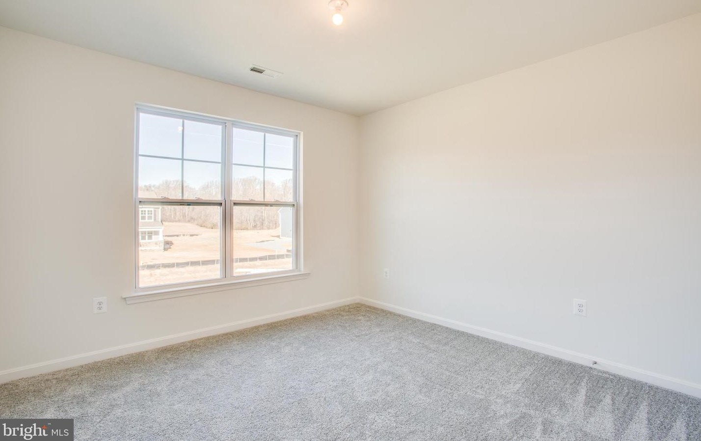 2107 Warrenton Rd, Fredericksburg VA  22406-4825 exterior