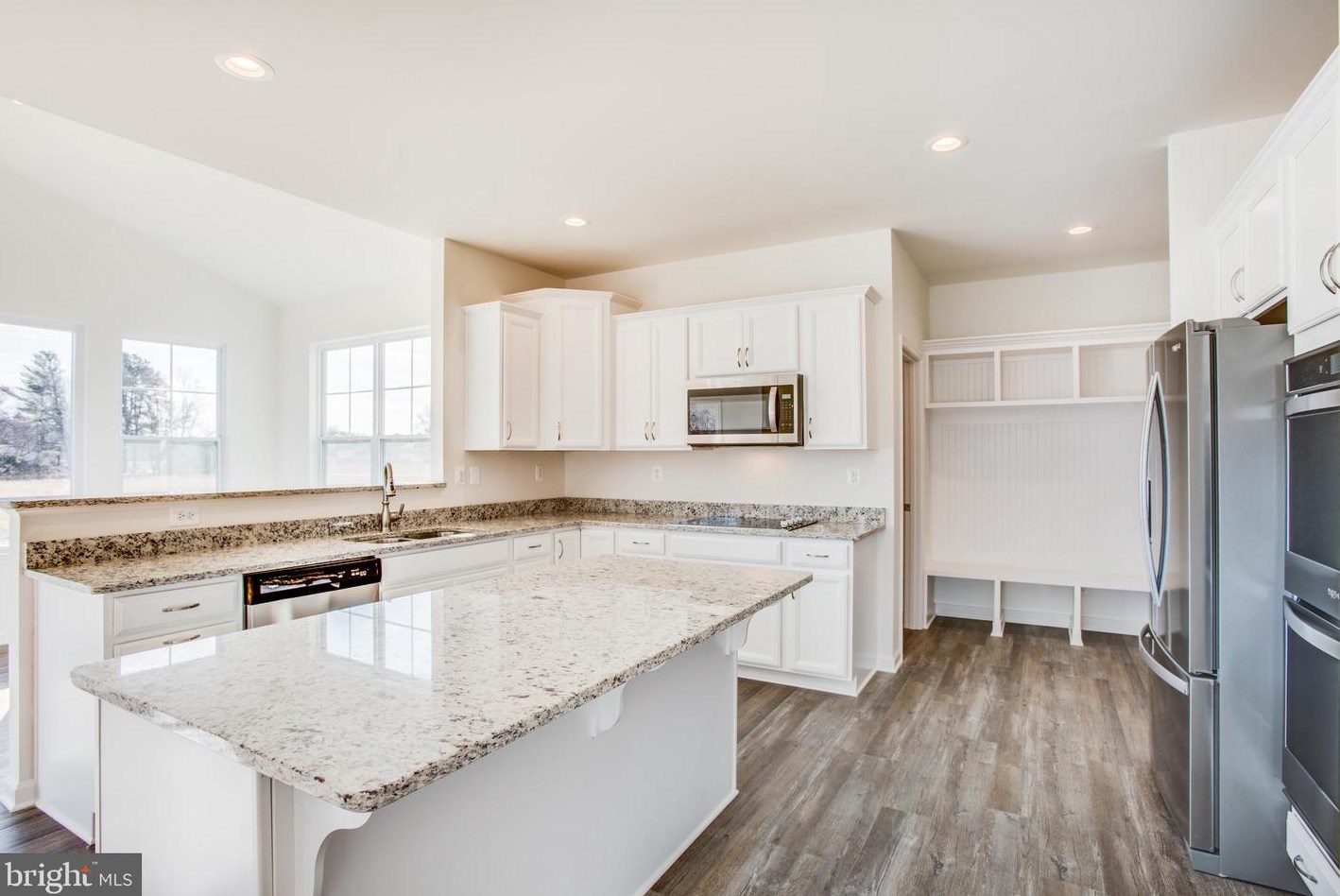 2107 Warrenton Rd, Fredericksburg VA  22406-4825 exterior