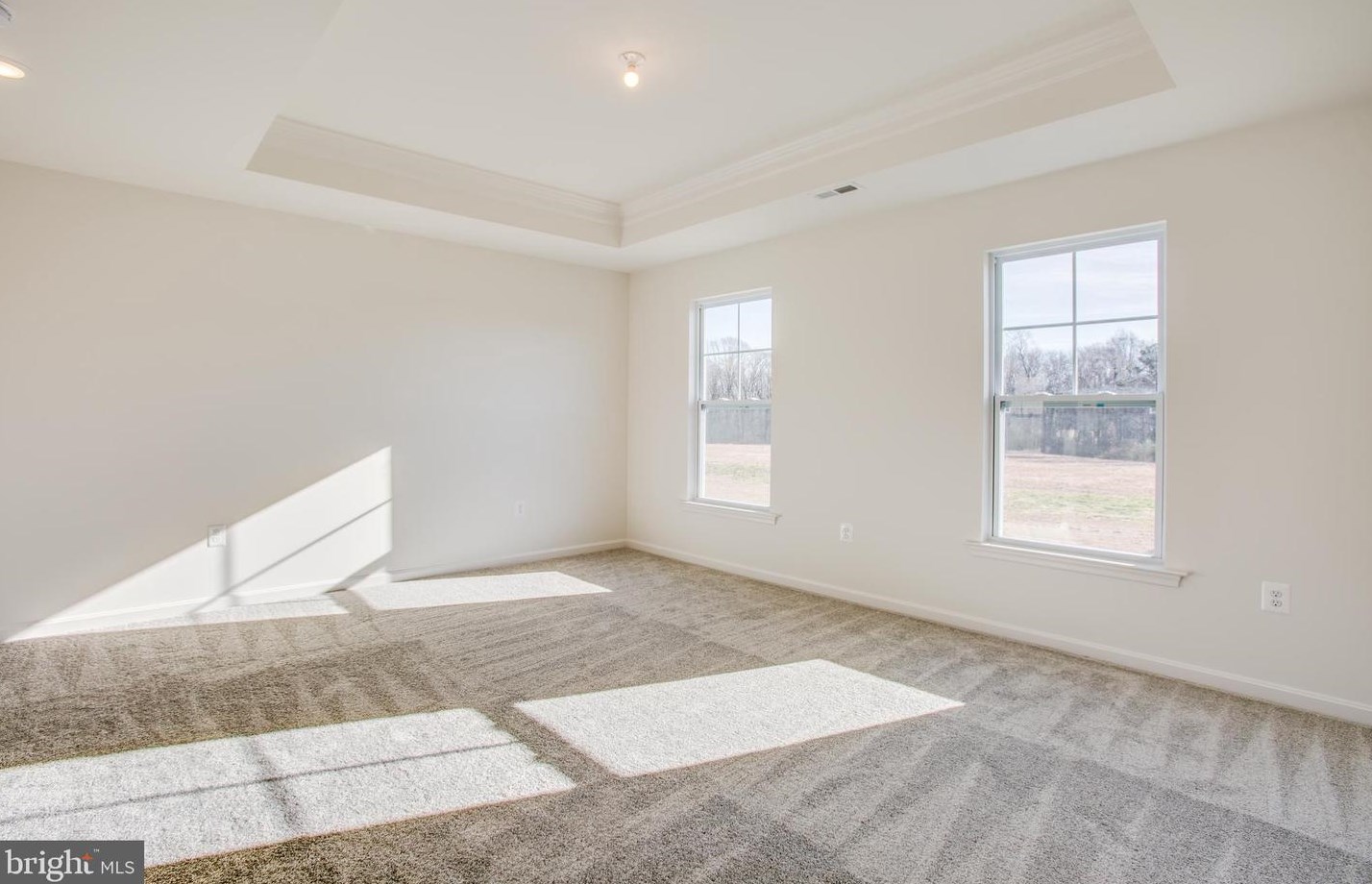 2107 Warrenton Rd, Fredericksburg VA  22406-4825 exterior