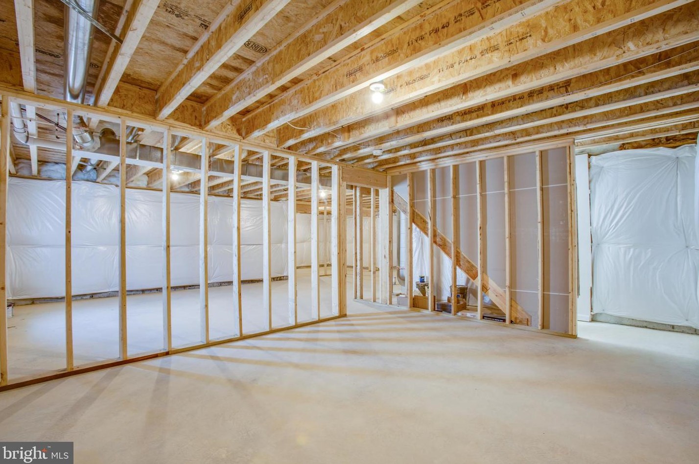 2107 Warrenton Rd, Fredericksburg VA  22406-4825 exterior