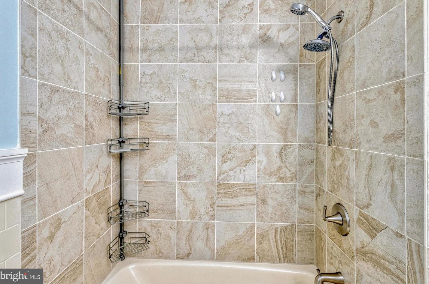 1103 Harbour Dr, Stafford VA 22554-1926 exterior