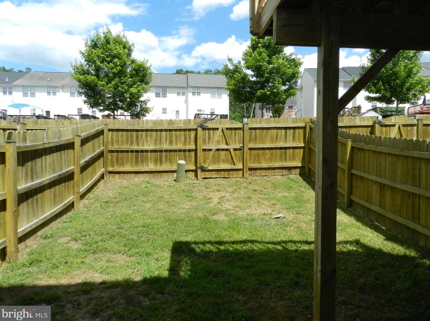 207 Dundee Pl, Fredericksburg VA  22405-2088 exterior
