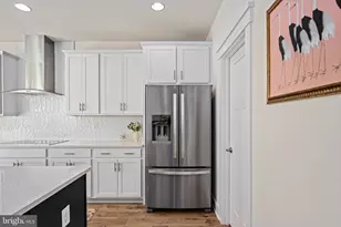 350 Evermore Ln, Stafford, VA 22554 - Photo 9