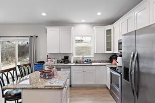 196 Kelley Rd, Fredericksburg, VA 22405 - Photo 5