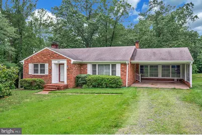 857 Mountain View Road, Fredericksburg, VA 22406 - Photo 1