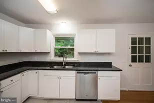 455 Ridgemore St, Fredericksburg, VA 22405 - Photo 11