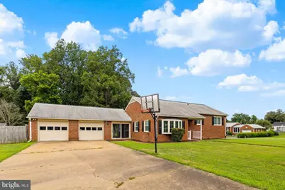 300 Phillips Street, Fredericksburg, VA 22405 - Photo 5