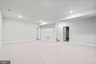 825 Long Meadow Dr, Fredericksburg, VA 22406 - Photo 19