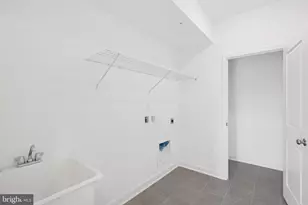 1041 Broad Lk Dr, Fredericksburg, VA 22406 - Photo 23