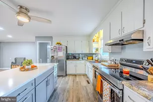 2137 Aquia Dr, Stafford, VA 22554 - Photo 5