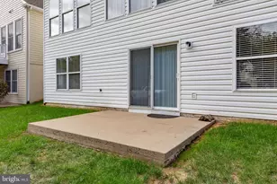 304 Bridgewater Cir, Fredericksburg, VA 22406 - Photo 53