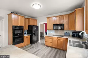 100 Brookewood Dr, Fredericksburg, VA 22405 - Photo 13