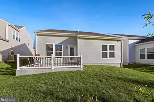 5934 Avery Pt Dr, Fredericksburg, VA 22406 - Photo 25