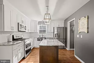 16 S Pointe Ln, Fredericksburg, VA 22405 - Photo 3